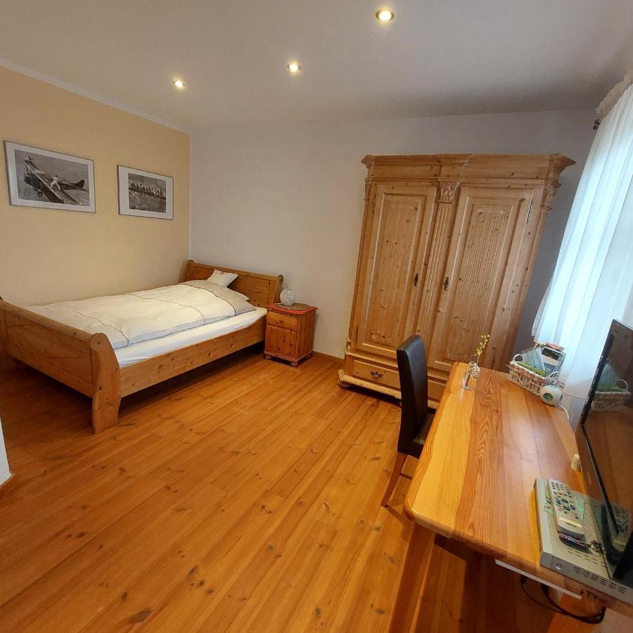 Gastezimmer Nahe Wesslinger See Exterior foto
